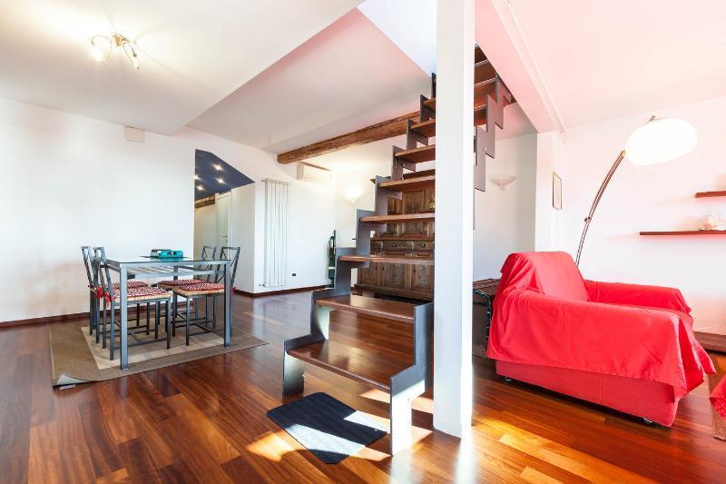 Sunflower Apartment With Private Terrace And Lift Cenova Dış mekan fotoğraf